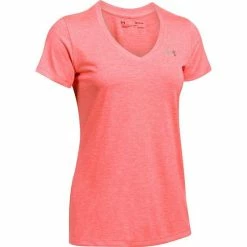 Women's Under Armour Tech™ Twist V-Neck Tee Black 28 Women's Under Armour Tech™ Twist V-Neck Tee Black -Under Armour SHOP unnamed file 546