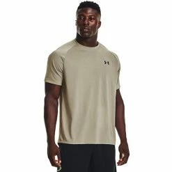 Men's Under Armour Tech 2.0 Novelty Tee Red 37 Men's Under Armour Tech 2.0 Novelty Tee Red -Under Armour SHOP unnamed file 930